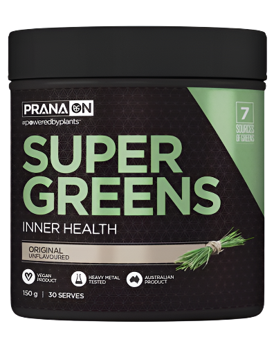 A container of Prana ON Super Greens powder with text highlighting the product name and the number of servings.